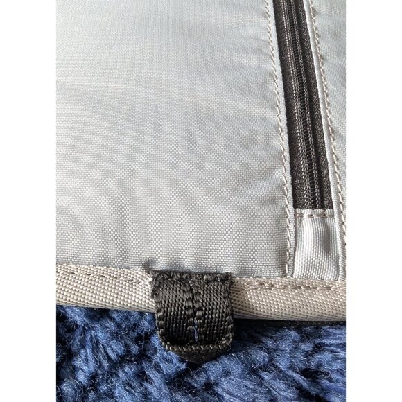 💜Cocoon GRID-IT! Tech Organizer - Picture 5 of 7